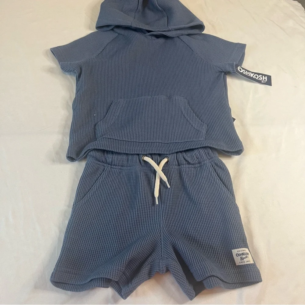 NWT OshKosh Toddler Waffle Knit Hooded Pullover & Shorts Set - Blue 2T